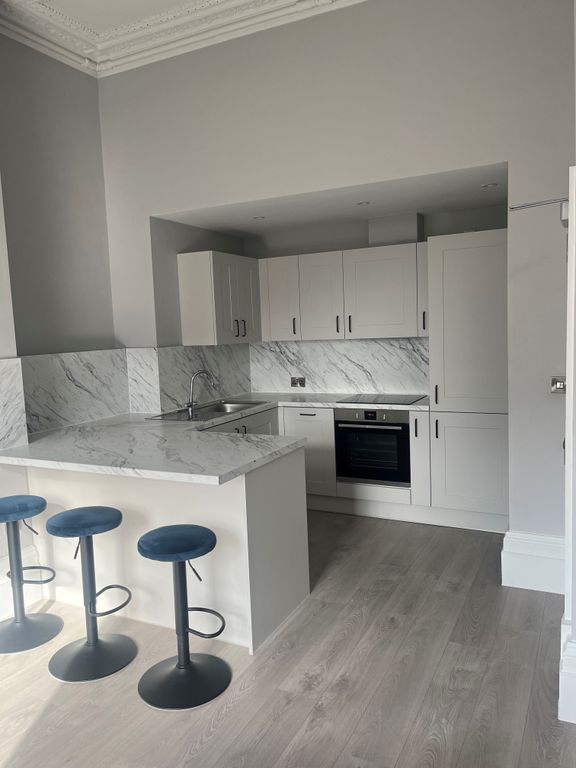 Property photo 1 of 11 7