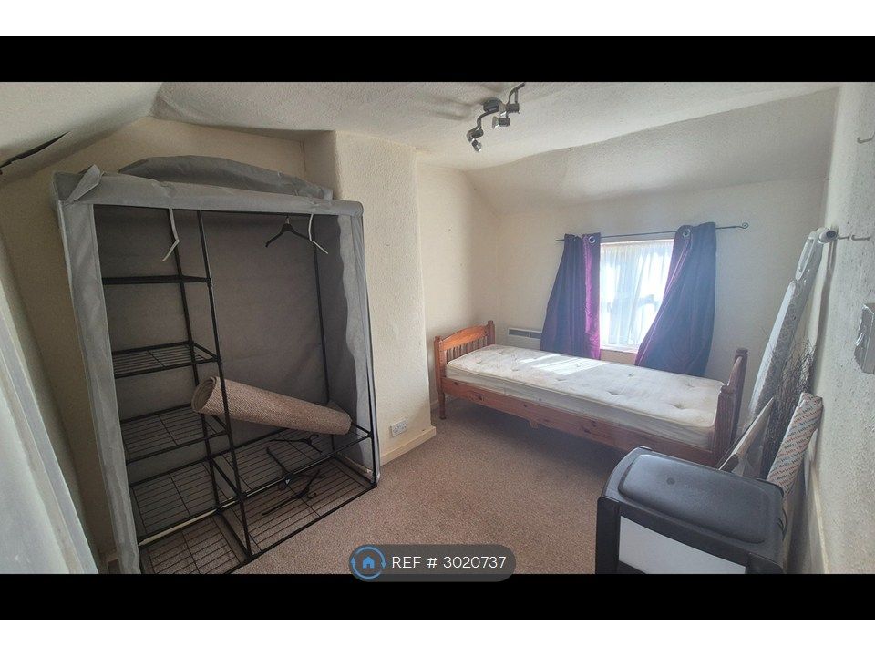 Property photo 2 of 4