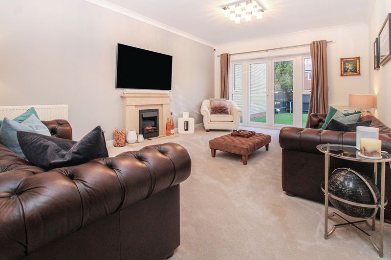 Property photo 3 of 22 Living Room