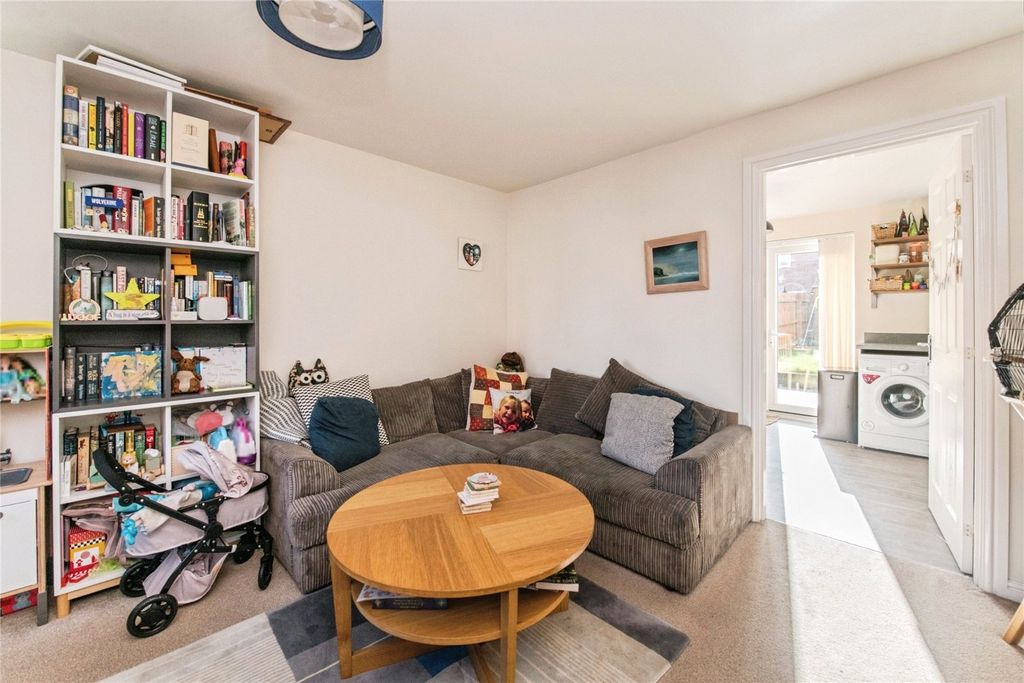 Property photo 3 of 16 Picture No. 09