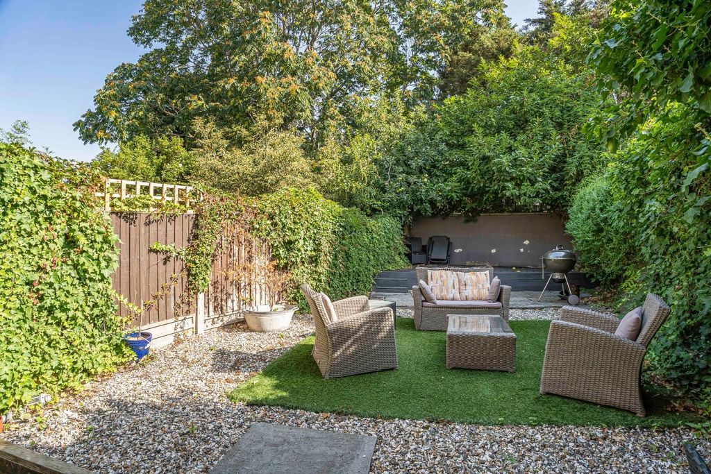 Property photo 3 of 42 33_60932.Jpg