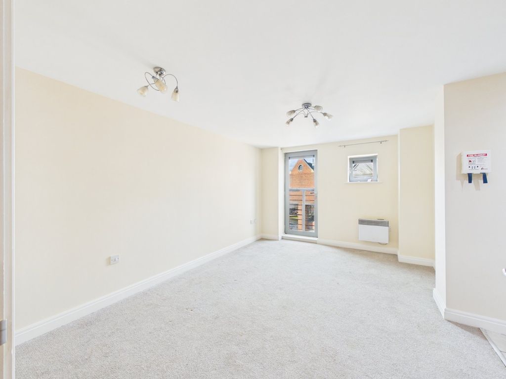Property photo 2 of 10 Picture No. 03