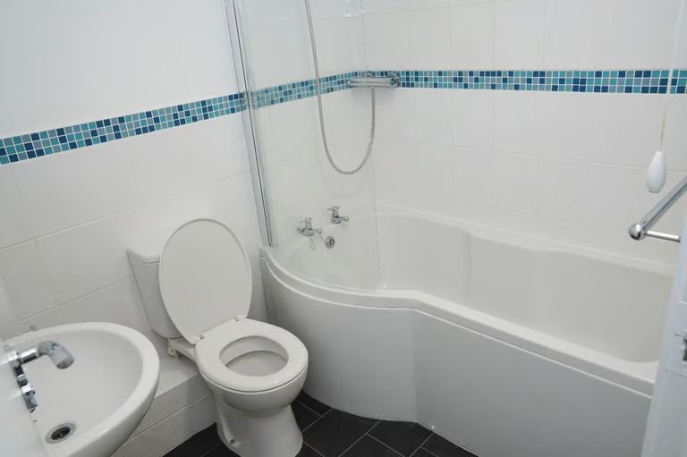Property photo 3 of 4