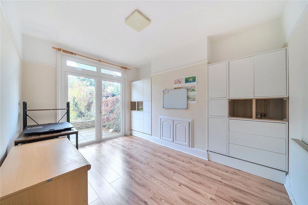 Property photo 3 of 22 Picture No. 56