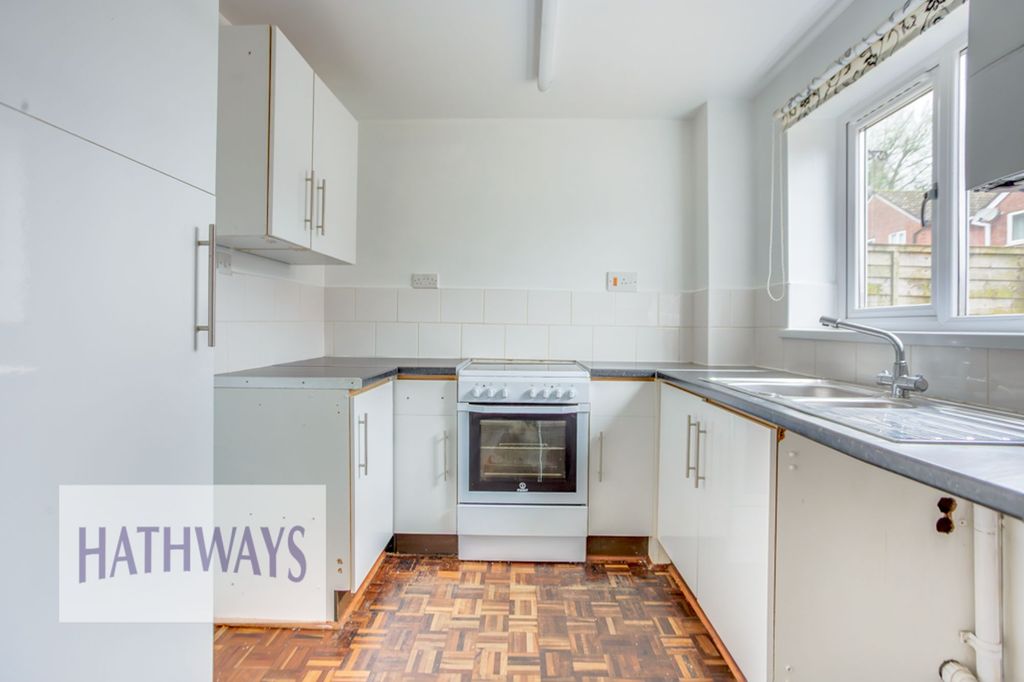 Property photo 3 of 25