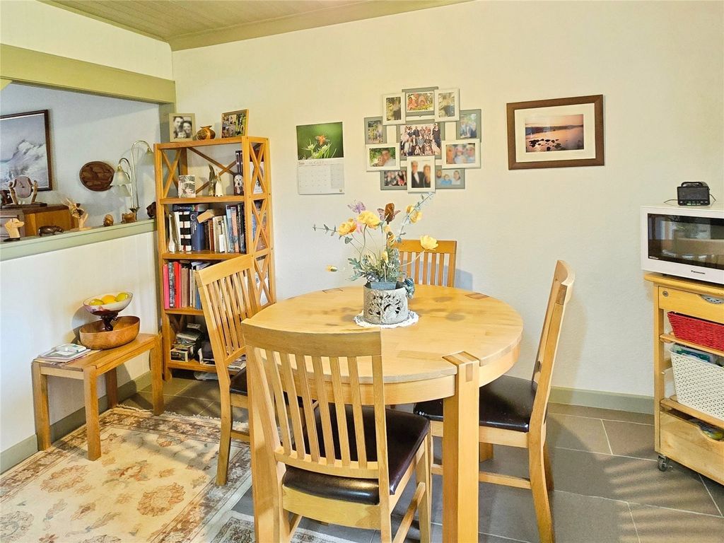 Property photo 3 of 18 Dining Room