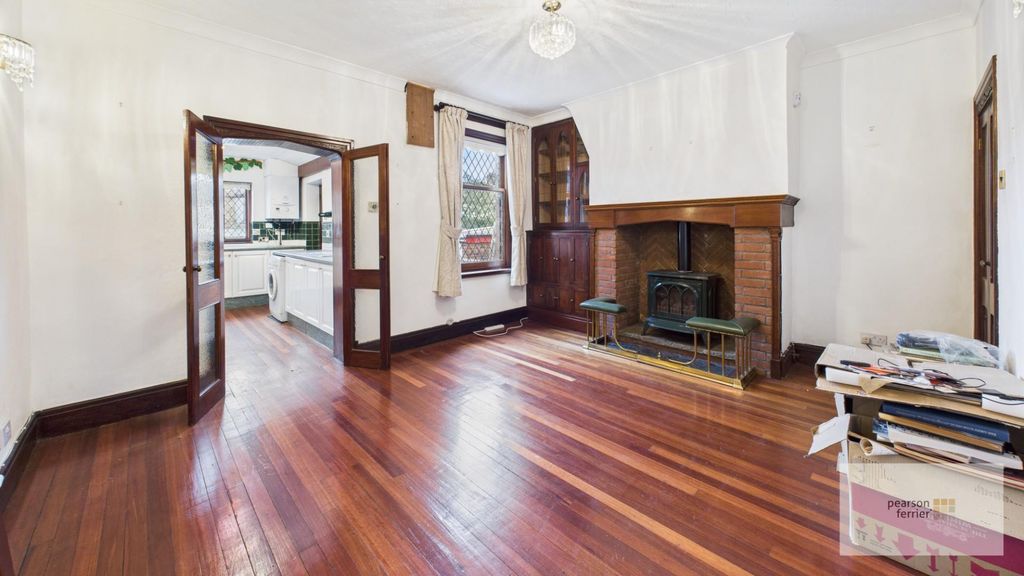 Property photo 3 of 12 Dining