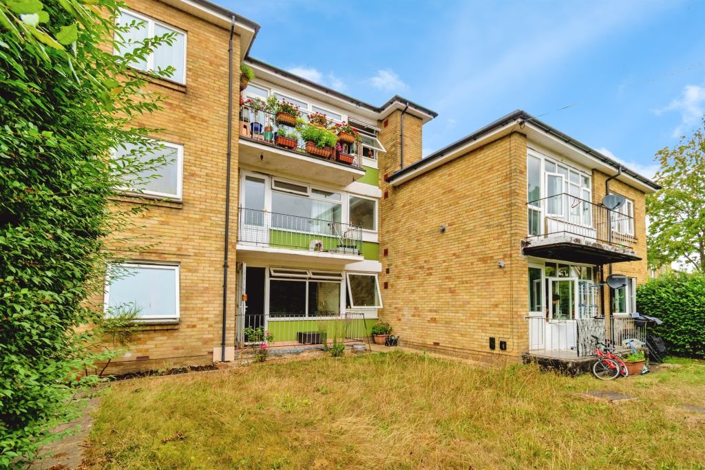 Property photo 1 of 13