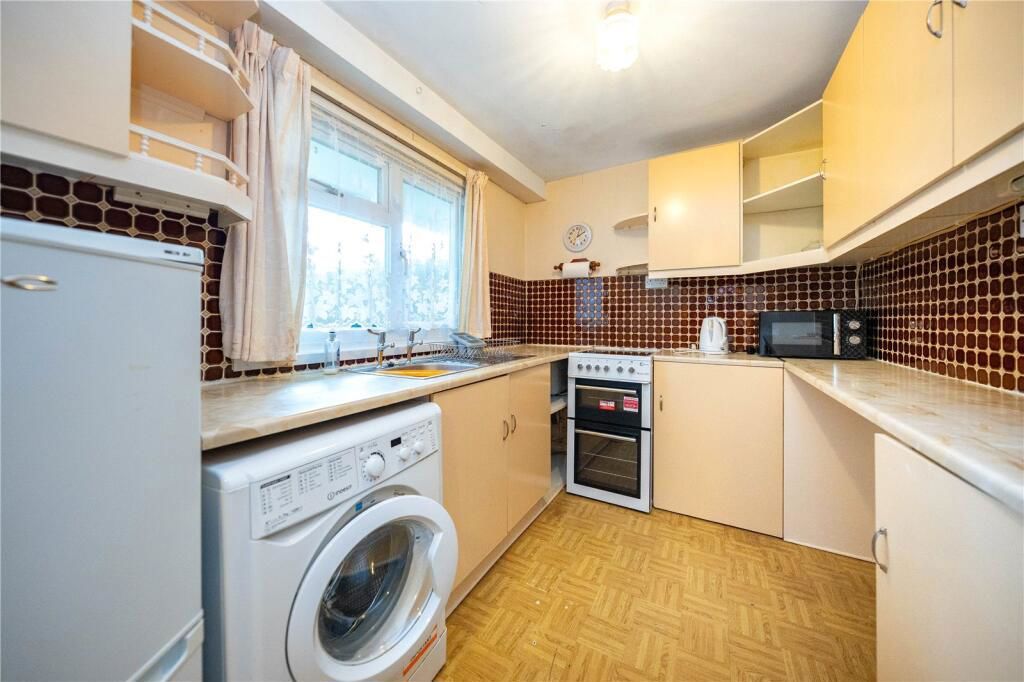 Property photo 3 of 7