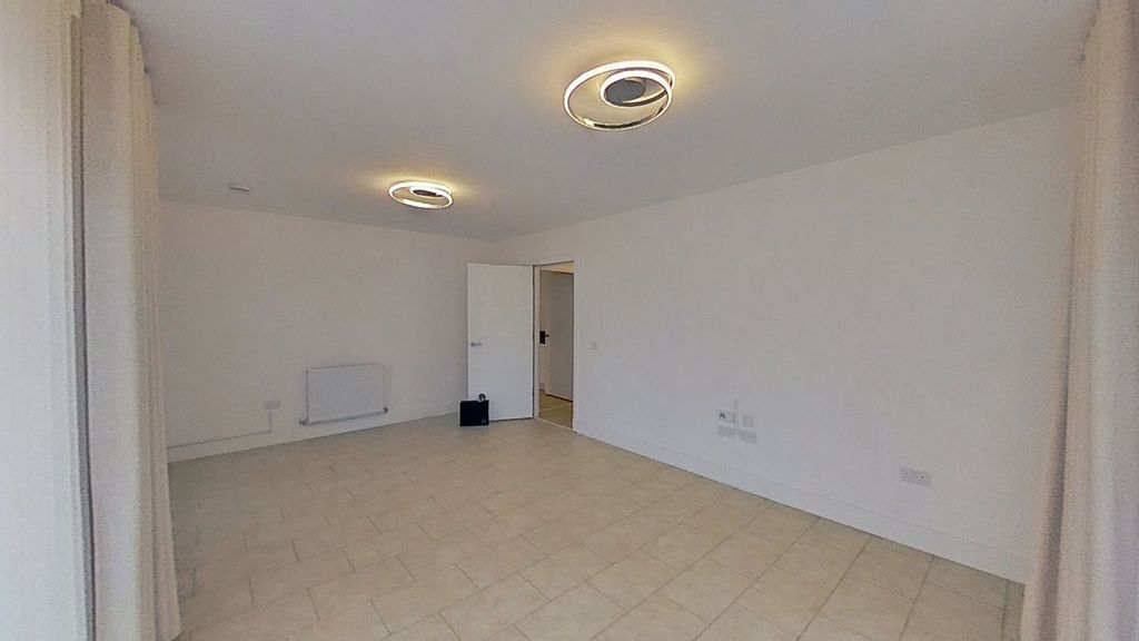 Property photo 2 of 25 Photo 2