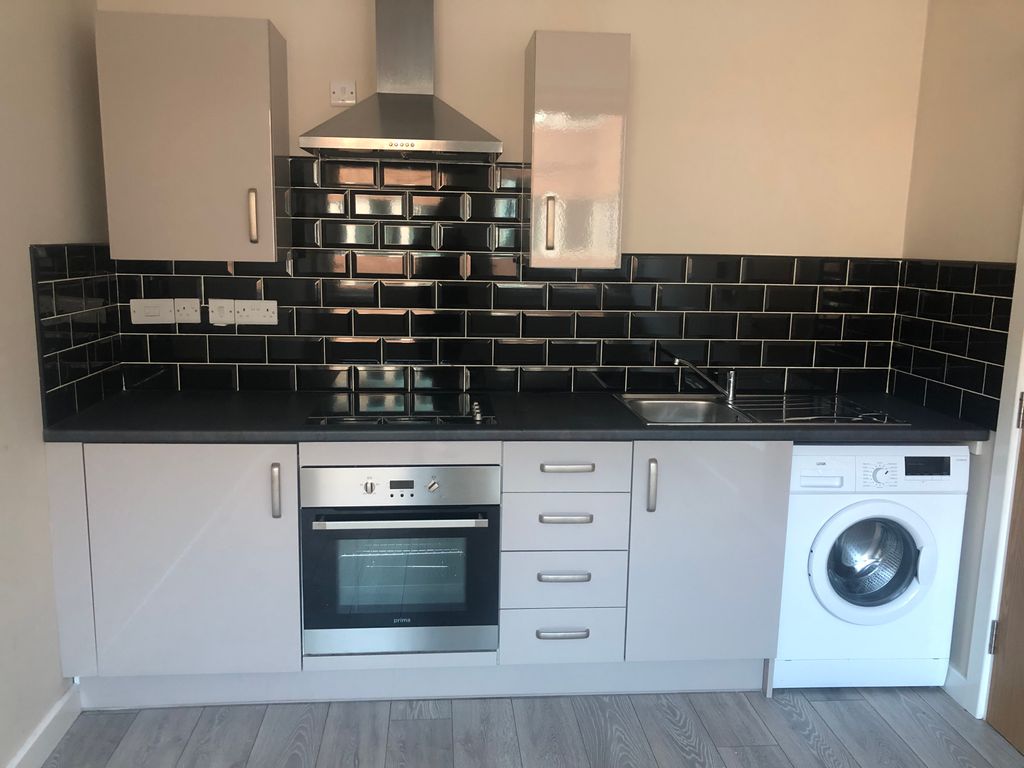 Property photo 1 of 4