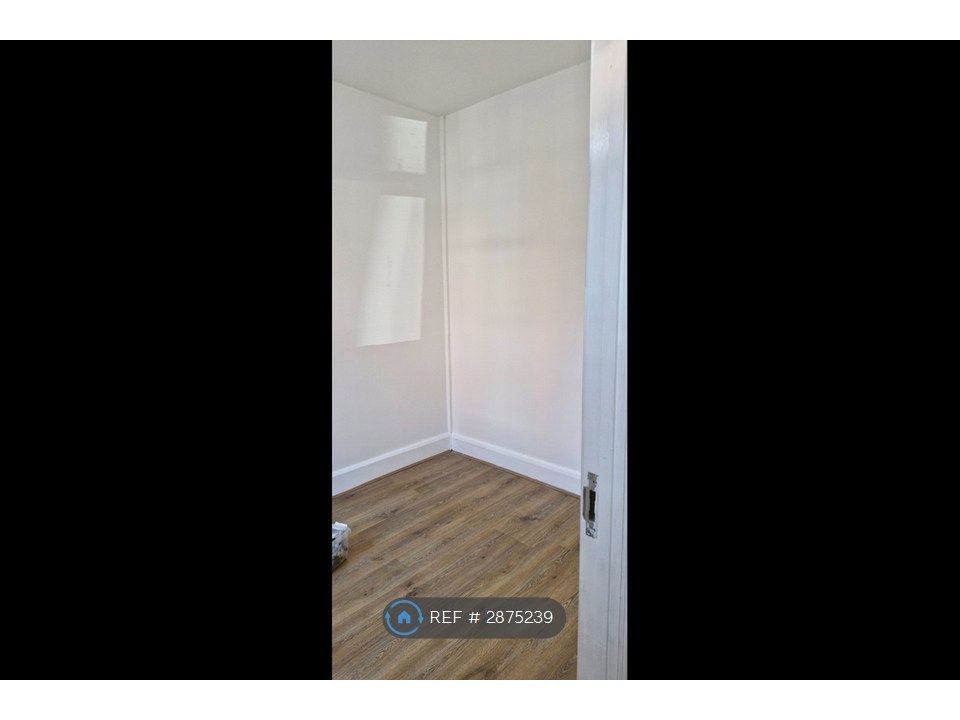 Property photo 3 of 30