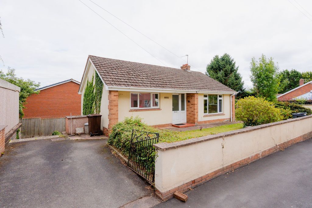 Property photo 1 of 13