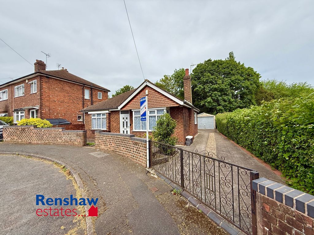 Property photo 1 of 15 F (2)