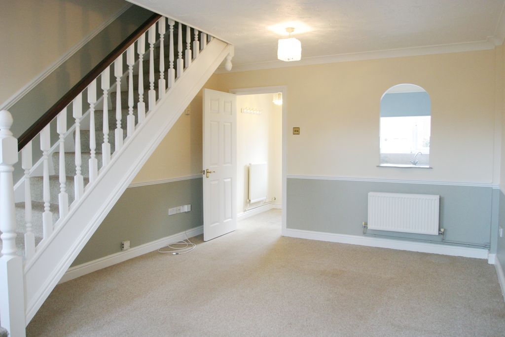 Property photo 3 of 8 3.Jpg