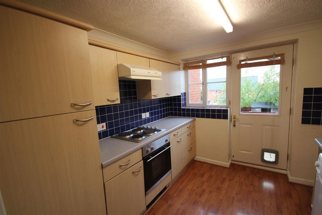 Property photo 3 of 14