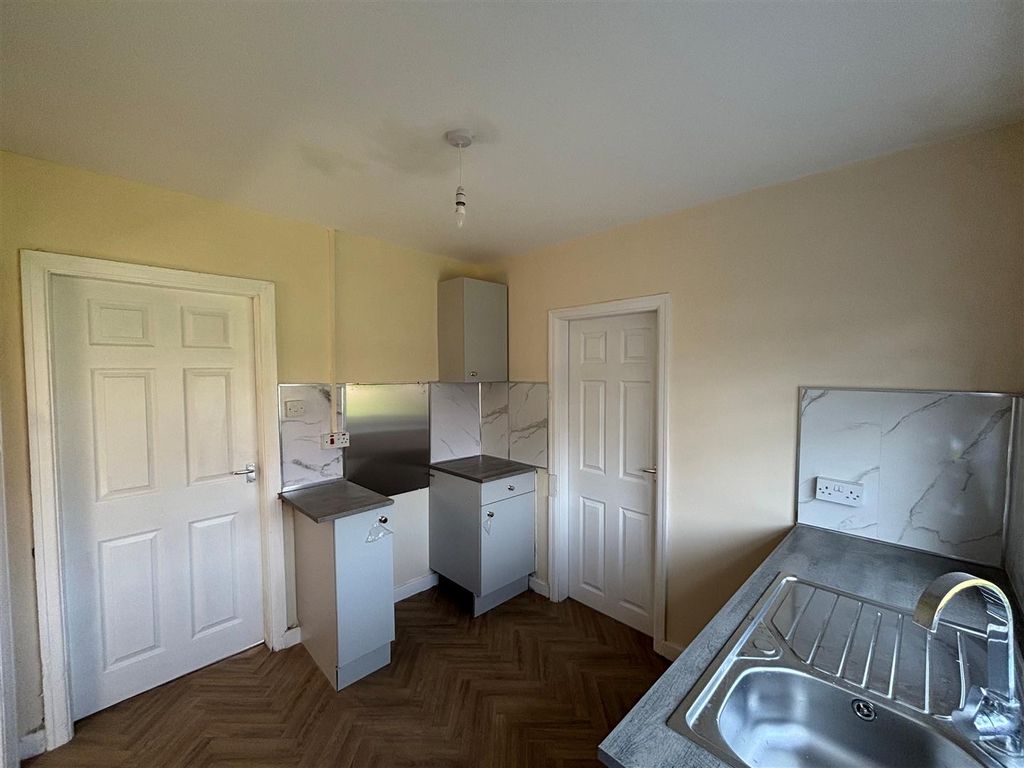 Property photo 2 of 7 2.Jpg