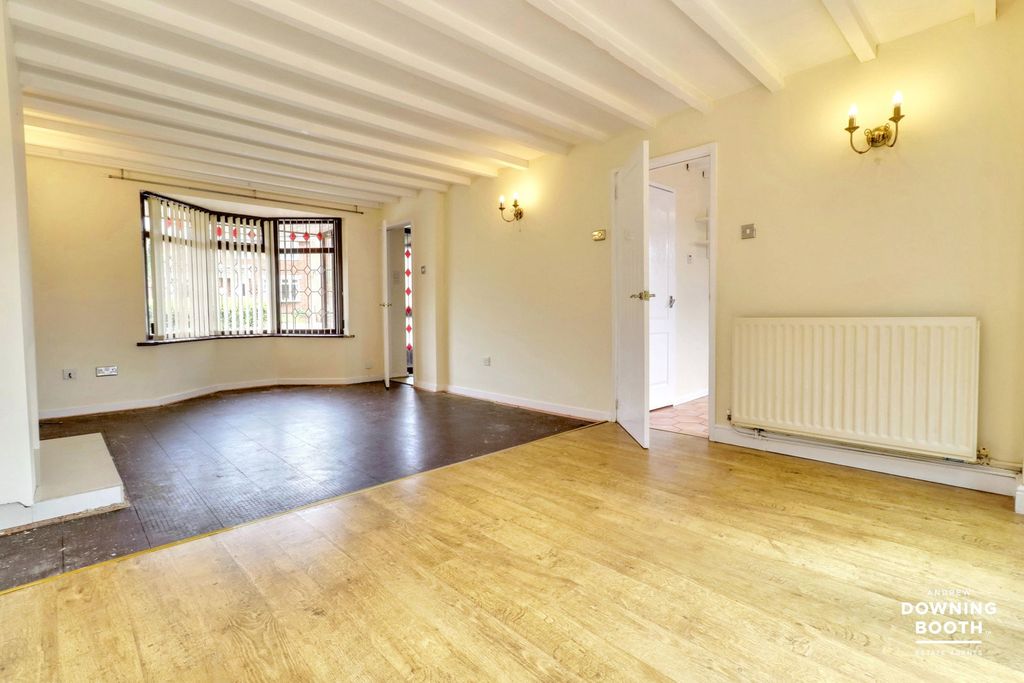 Property photo 3 of 25