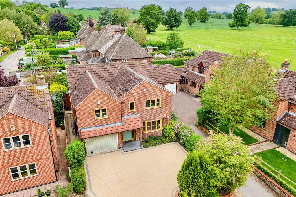 Property photo 1 of 28 Dji_20240603111108_0086_d-Dji_20240603111108_0090_