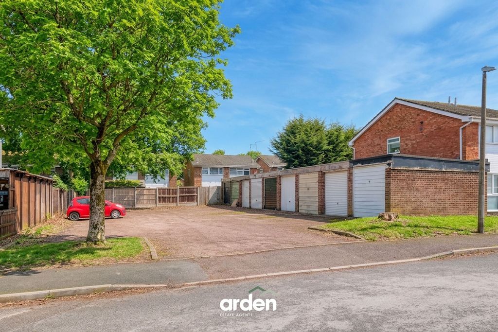 Property photo 2 of 10
