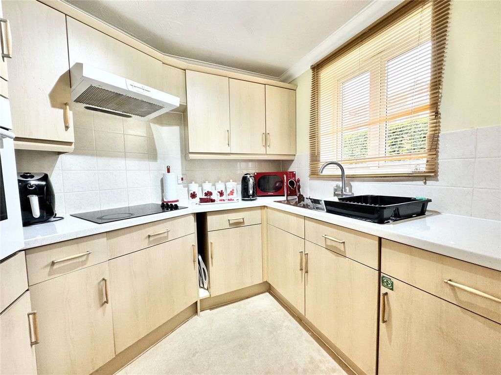 Property photo 3 of 11 Picture No. 08