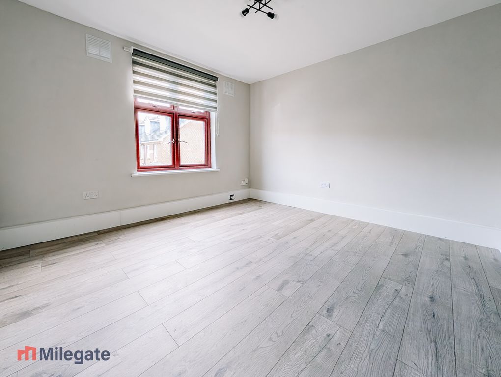 Property photo 3 of 6 Photo 3