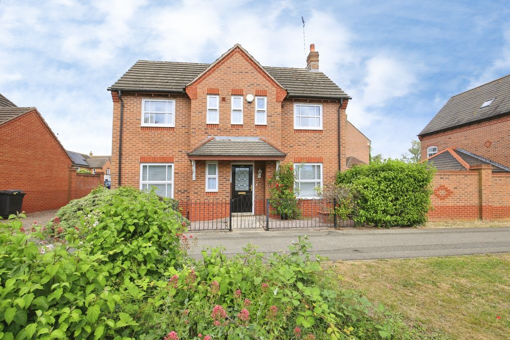 Property photo 1 of 21