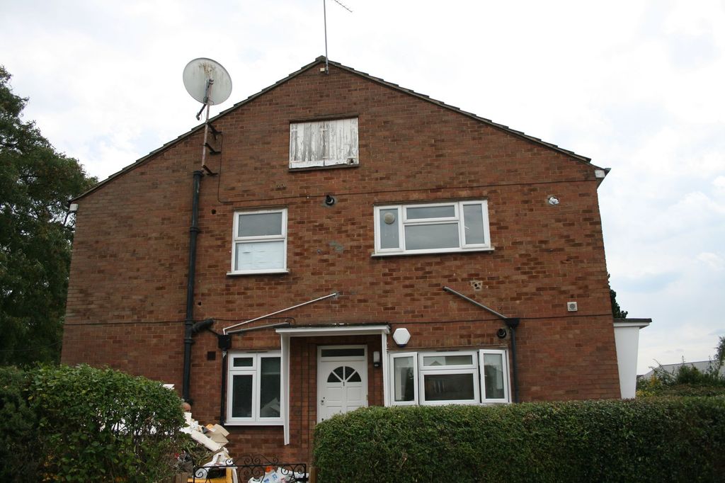 Property photo 1 of 8