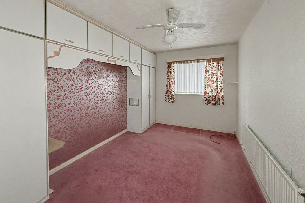 Property photo 2 of 11 24 Melton Walk, Hemlington, Middlesbrough, Cleveland, Ts8 9Nb