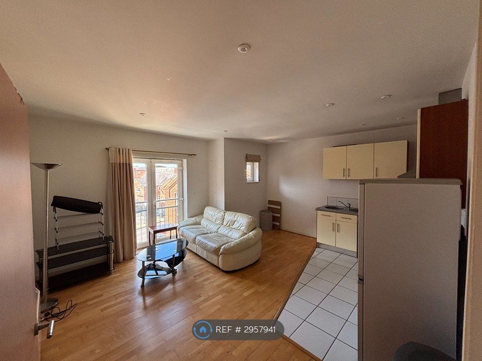 Property photo 1 of 5
