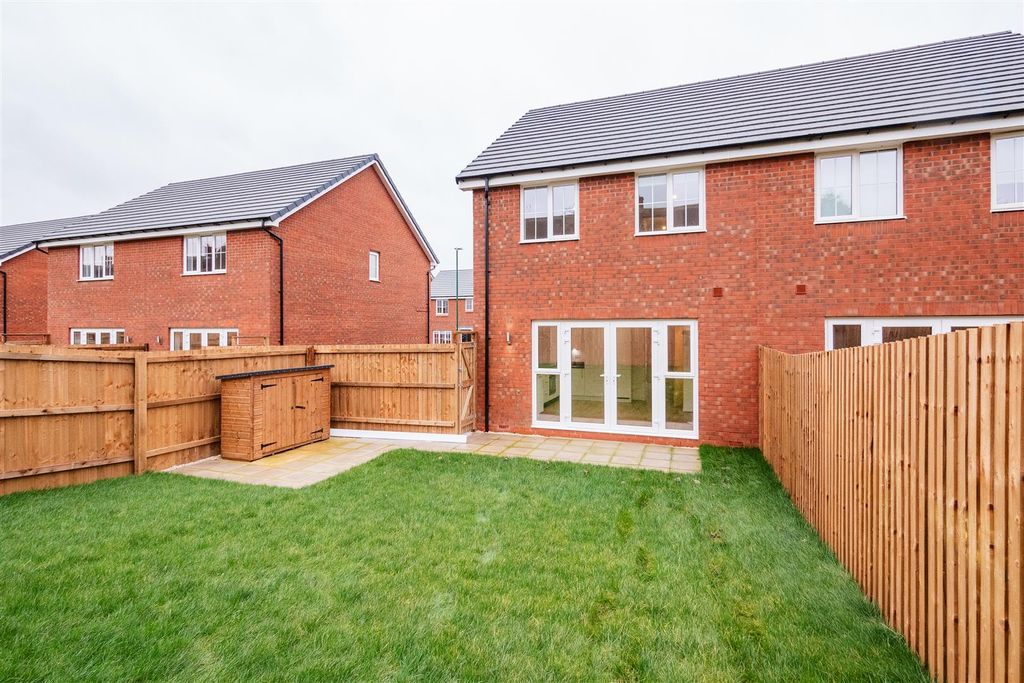 Property photo 2 of 11 P1577528.Jpg