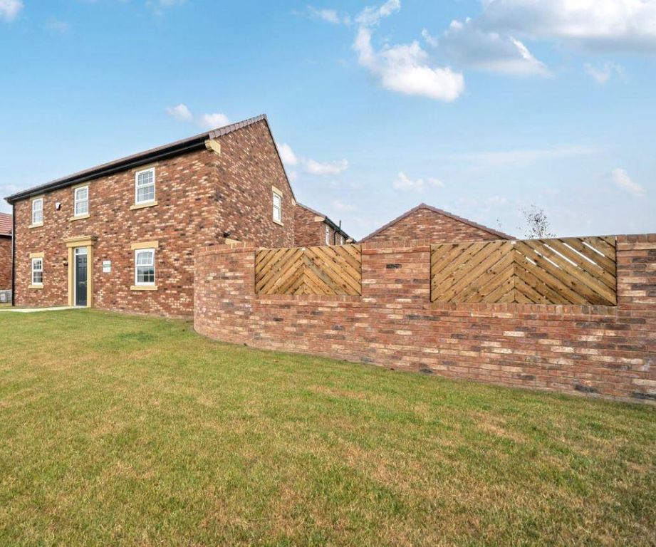 Property photo 1 of 23 Cawood Use.Jpg