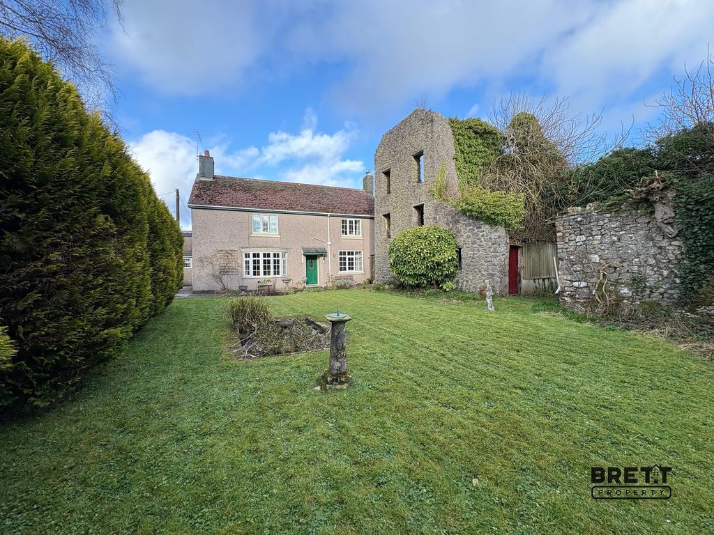 Property photo 1 of 11 Main Image