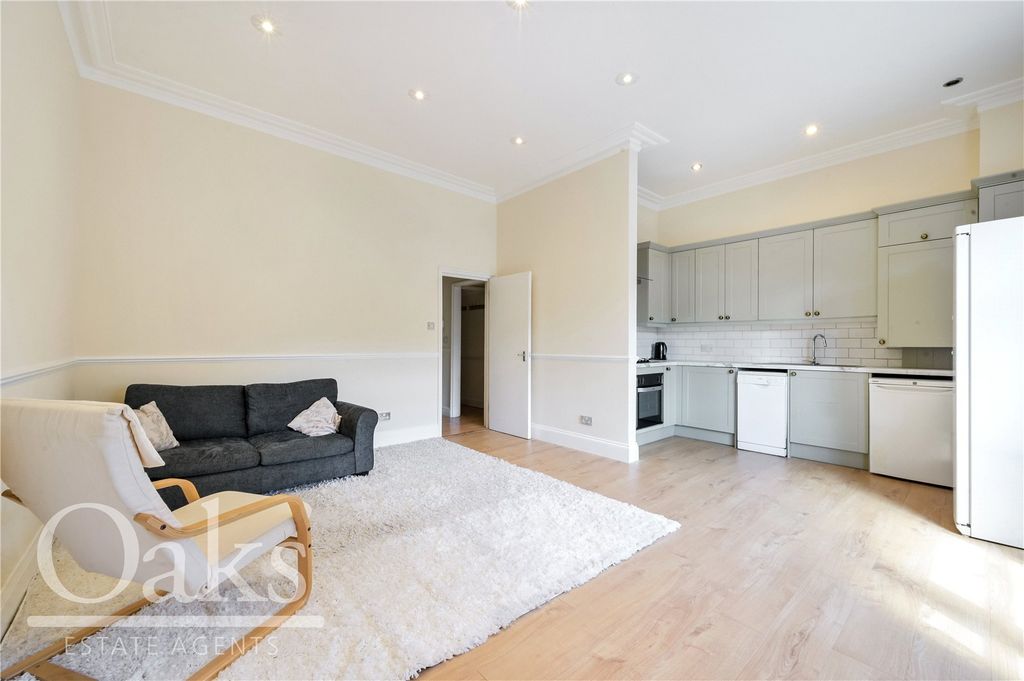 Property photo 2 of 11 Picture No. 02