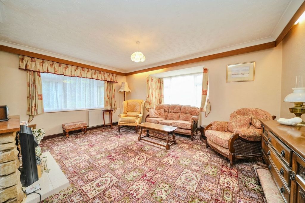 Property photo 3 of 22
