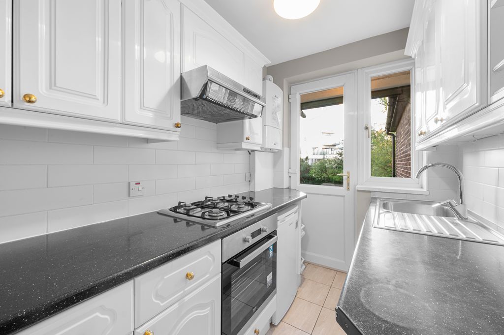 Property photo 3 of 12 Picture No. 07