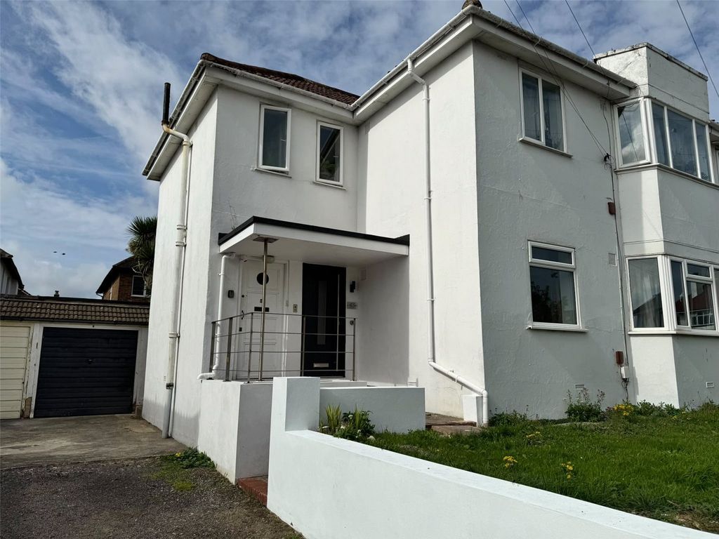 Property photo 1 of 11 Picture No. 13