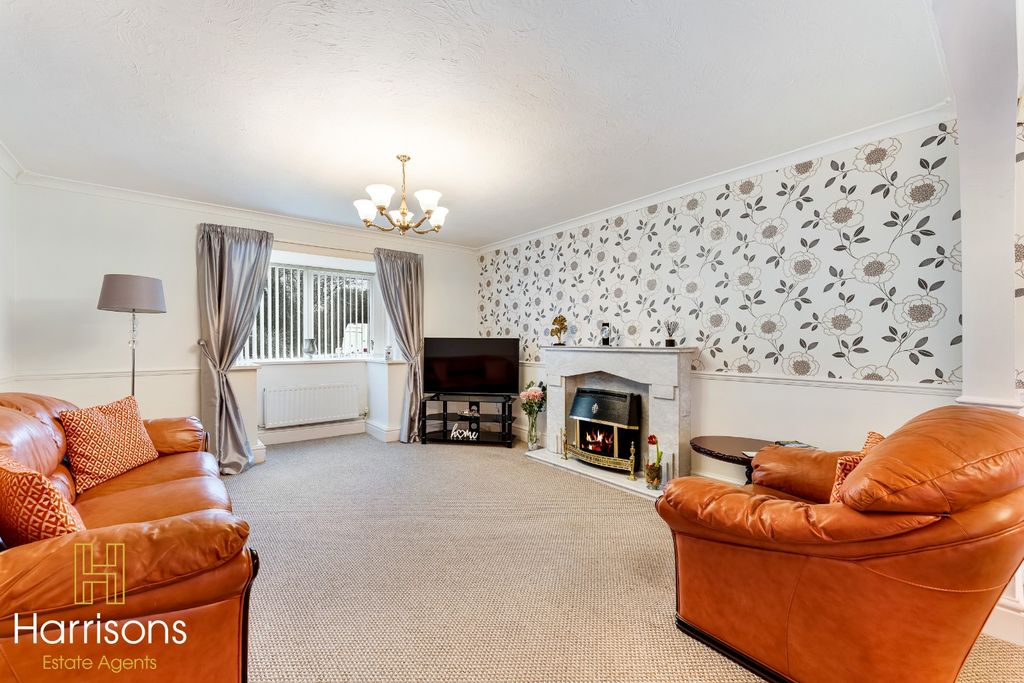 Property photo 2 of 37 4820605