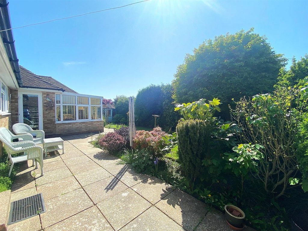 Property photo 3 of 22 13 Grenada Close - Rear To Use5.Jpg