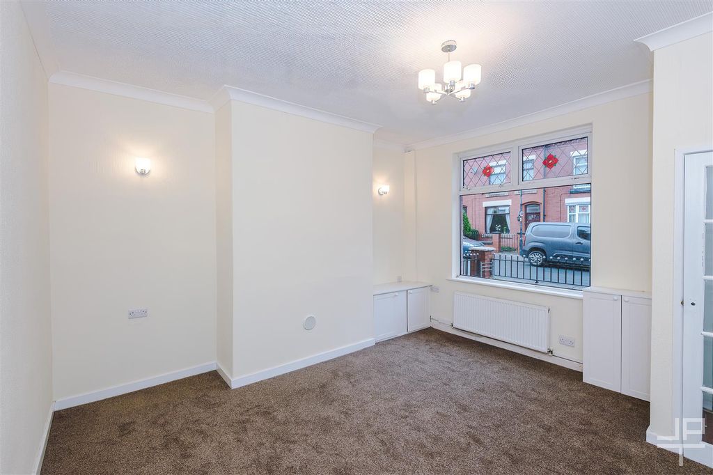 Property photo 2 of 29 18Clarencestreet-Jpt-36.Jpg