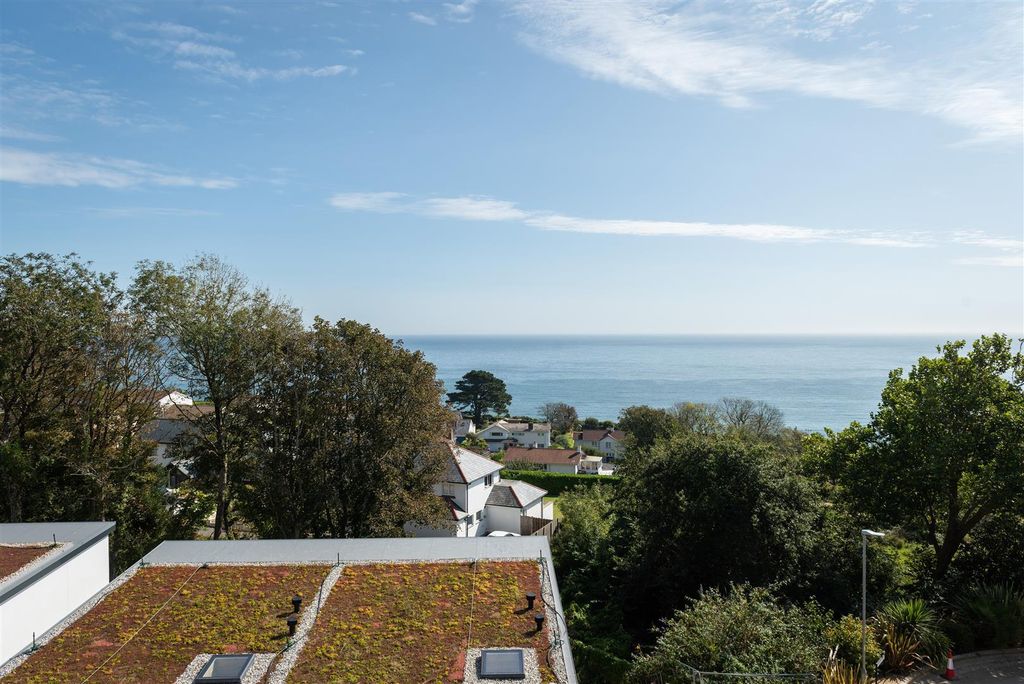 Property photo 3 of 42 Rj6Gi0Ztskays5Zfkkw10A.Jpg