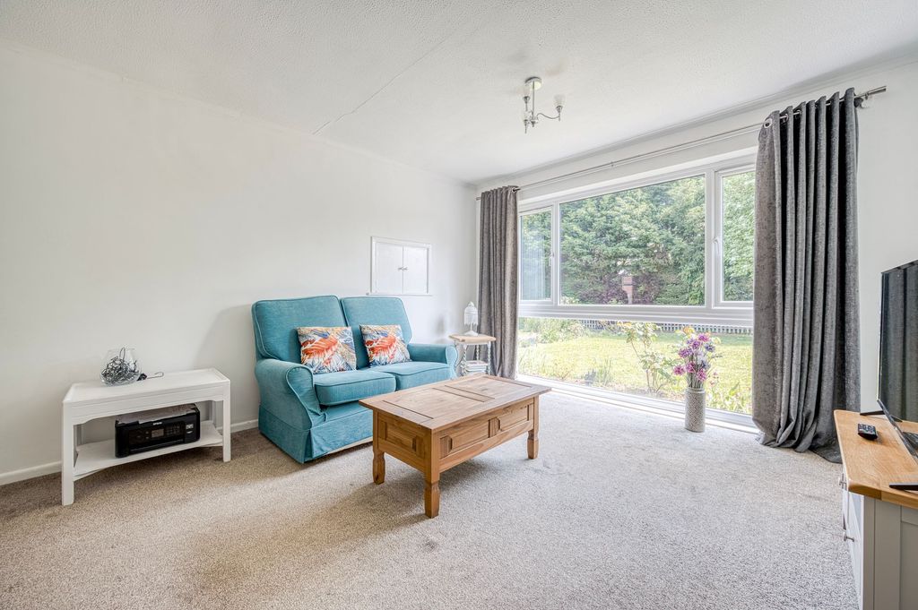 Property photo 2 of 15