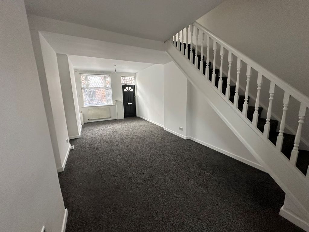 Property photo 2 of 10 Image 2