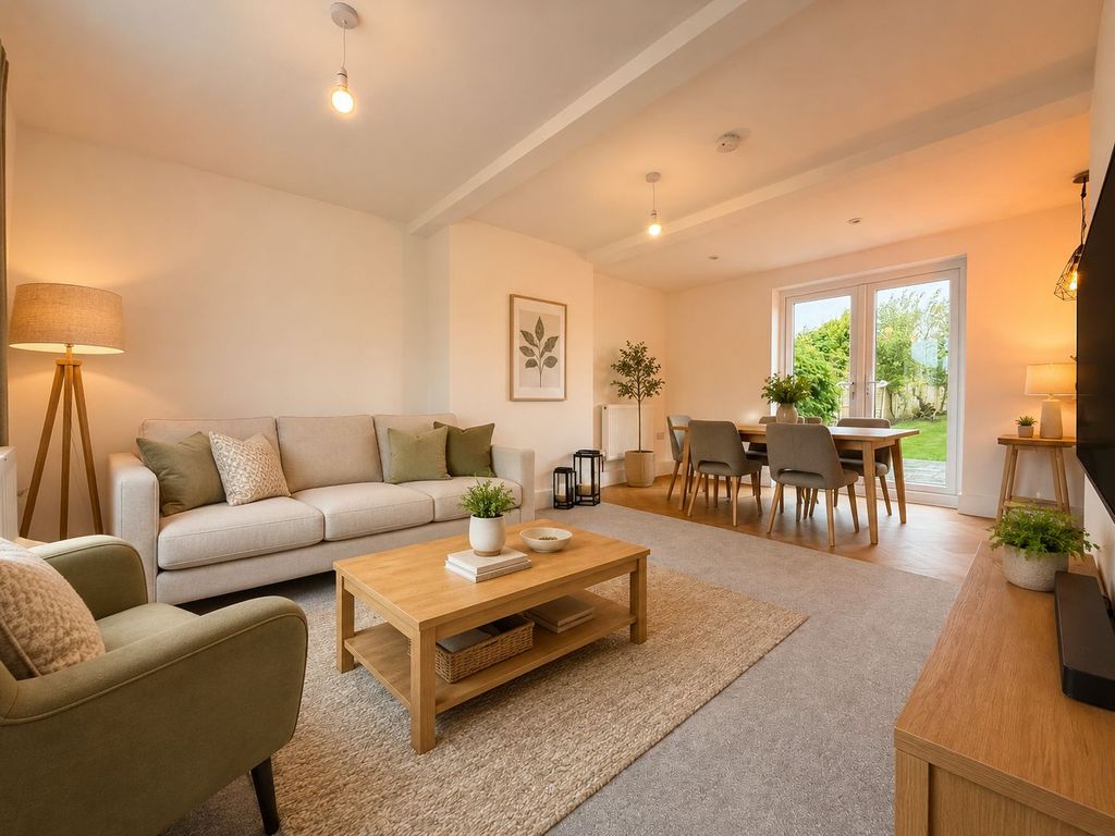 Property photo 2 of 23