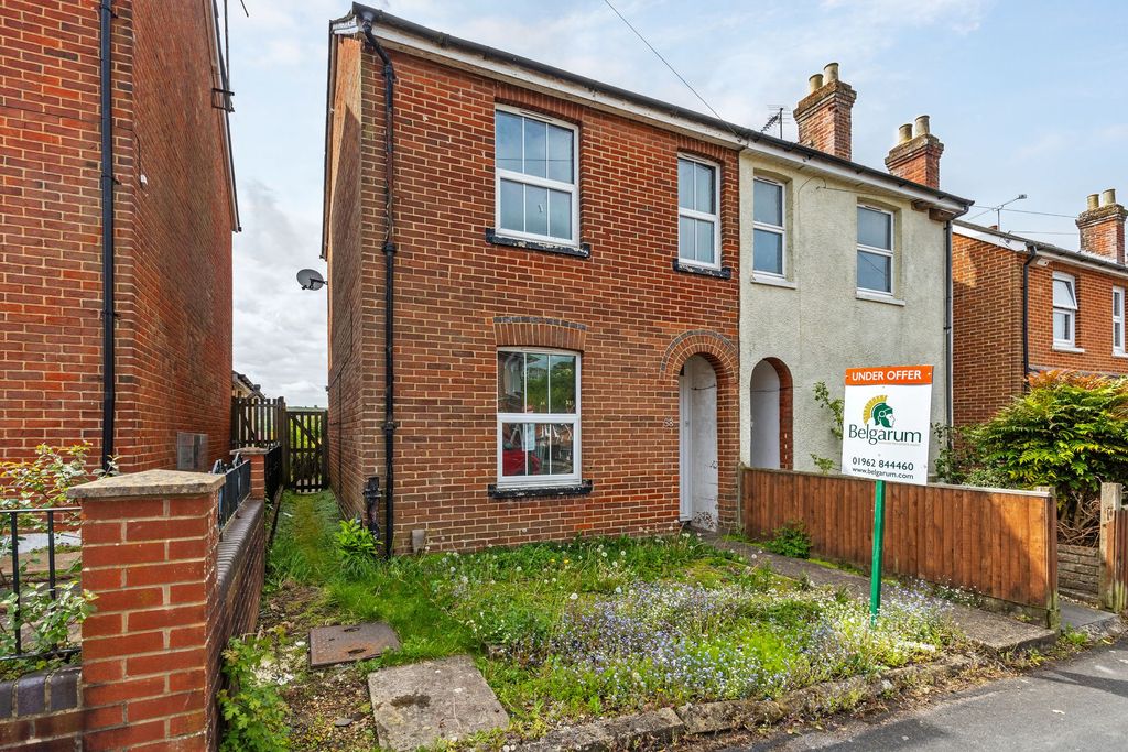 Property photo 1 of 11