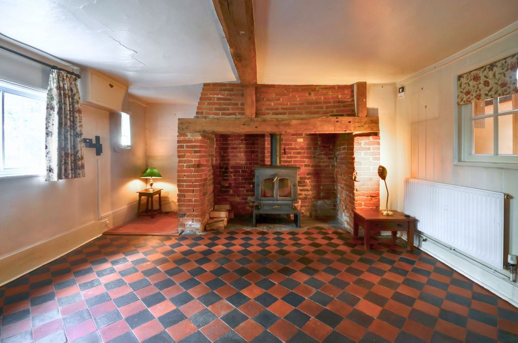 Property photo 3 of 14