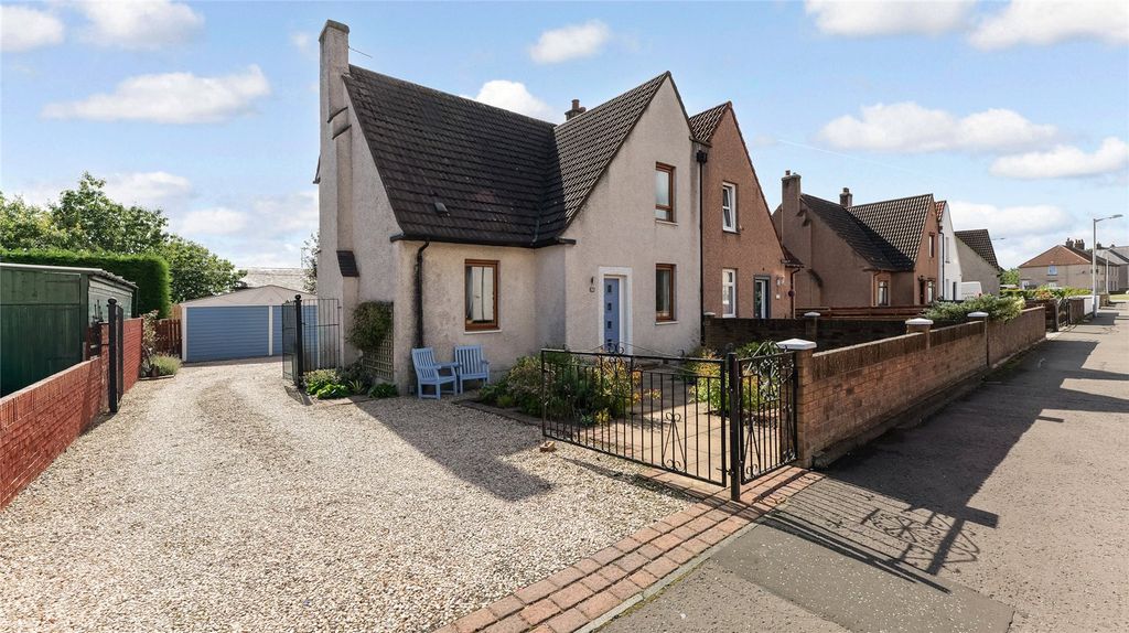 Property photo 1 of 19 Picture No. 07