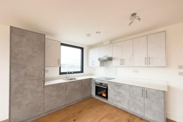 Property photo 1 of 5 Kitchen