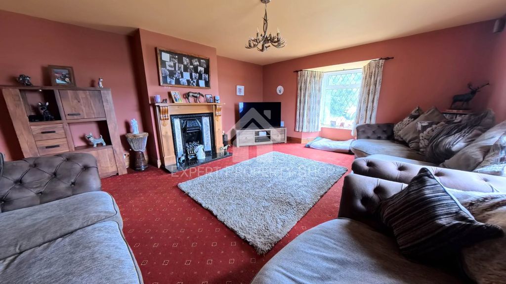 Property photo 3 of 38