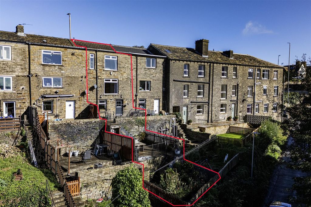 Property photo 1 of 35
